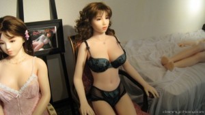 sex toys bizzarri - bambola realistica