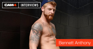 Sexy intervista al porno attore rosso Bennett Anthony