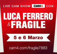 Fragile7883 per la prima volta in webcam con il pornoattore Luca Ferrero!